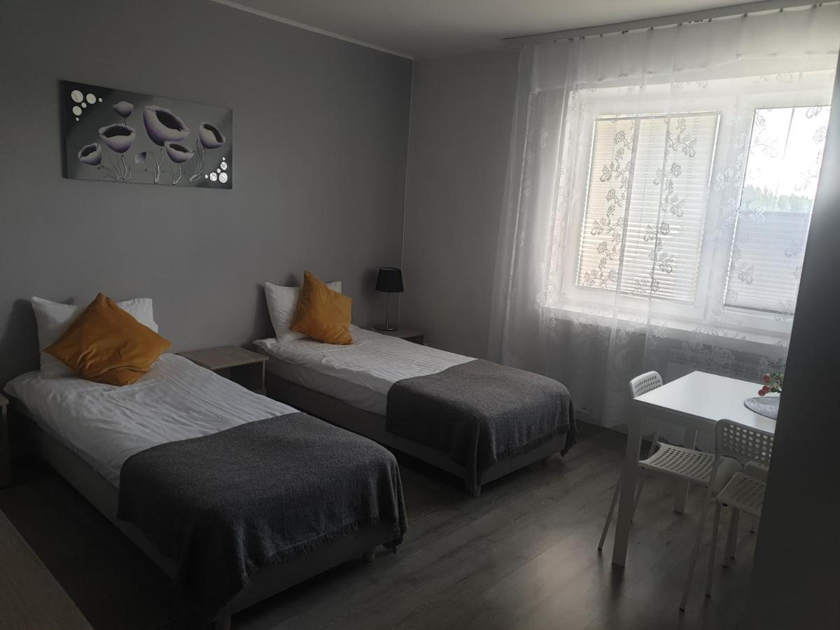 Pokoje blisko SUNTAGO Mszczonów Exteriér fotografie